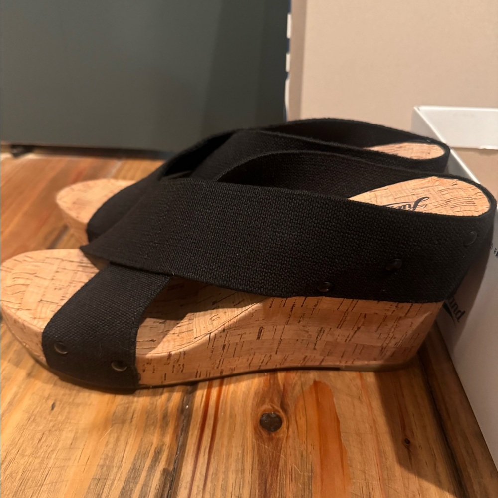 Lucky Brand Miller Black Wedge Sandals